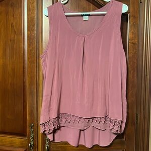 CENY sleeveless flowy top Size L